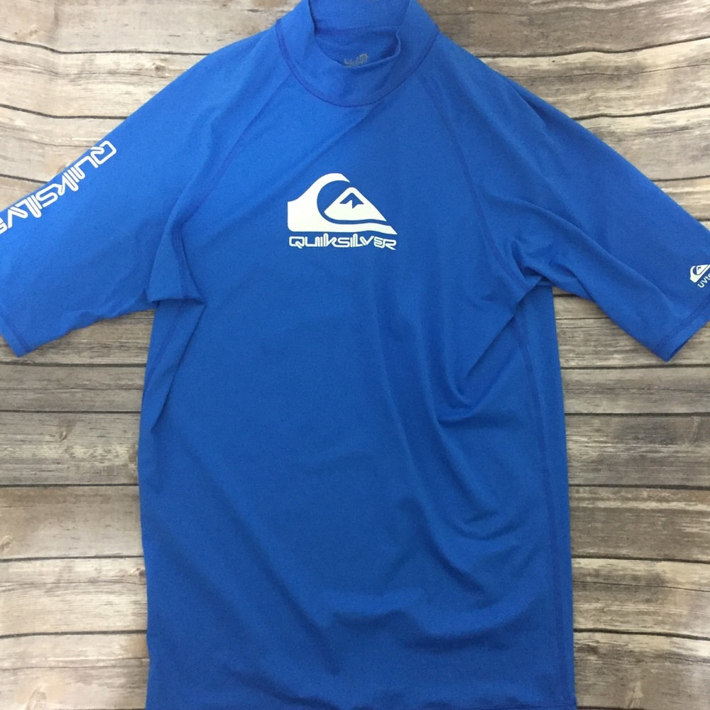 Quiksilver UVtech water shirt size XXL